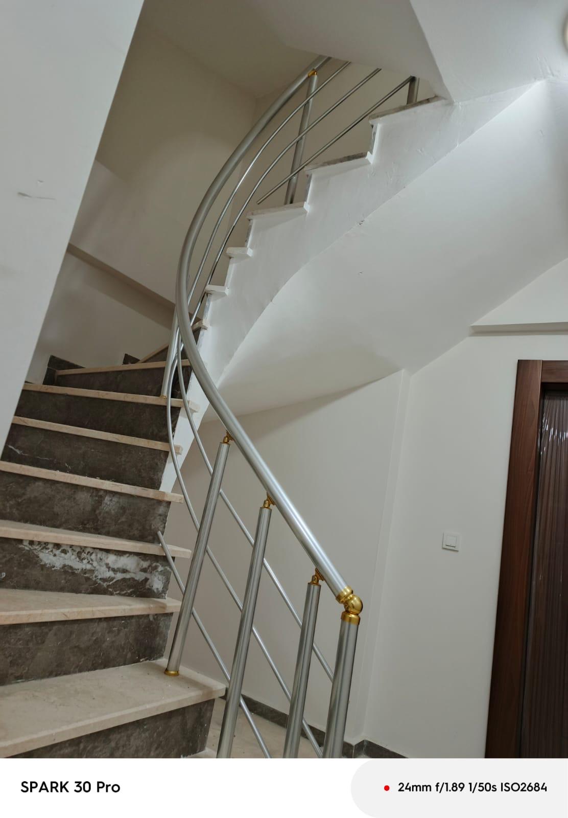 Merdiven pleksi korkuluk 21